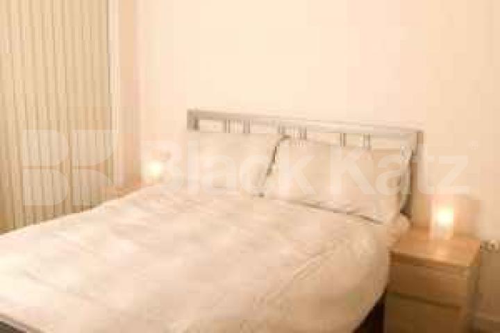 			UNDER OFFER, 2 Bedroom, 1 bath, 1 reception Apartment			 Waterson Street, SHOREDITCH